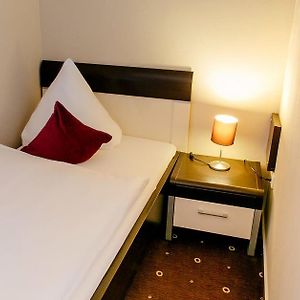 Dreibettzimmer